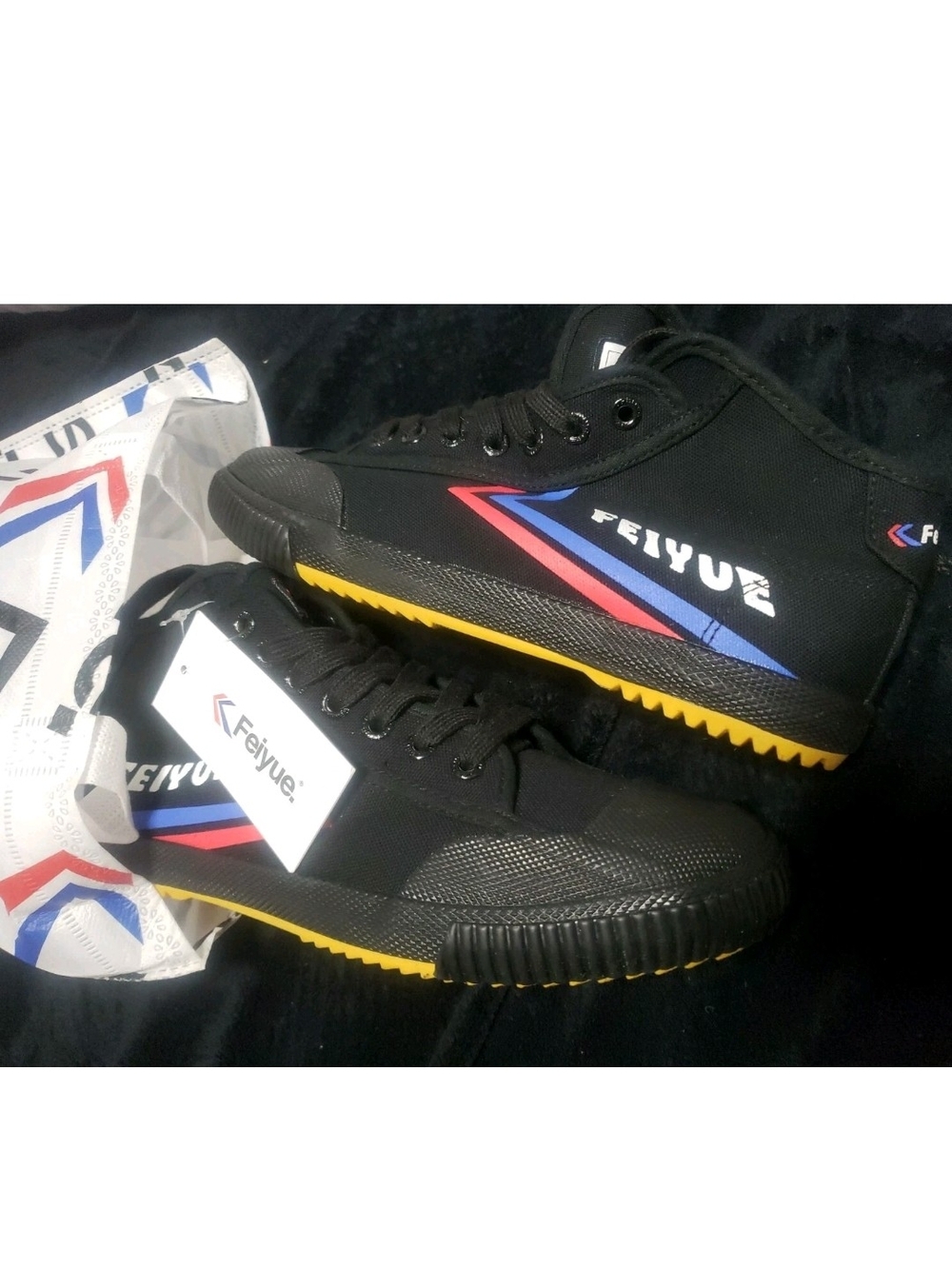 Feiyue Mens 7 Black Hightop Sneakers Walking Shoes Kung Fu Soccer Style Womens 9